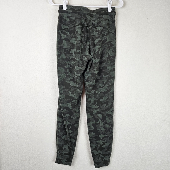 Lululemon Ready to Rulu Joggers Green Camo Print Size 4 - Picture 5 of 12